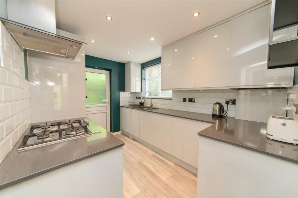 Vibrant & Stylish Mill Hill East Pad Apartment Hendon Exterior photo